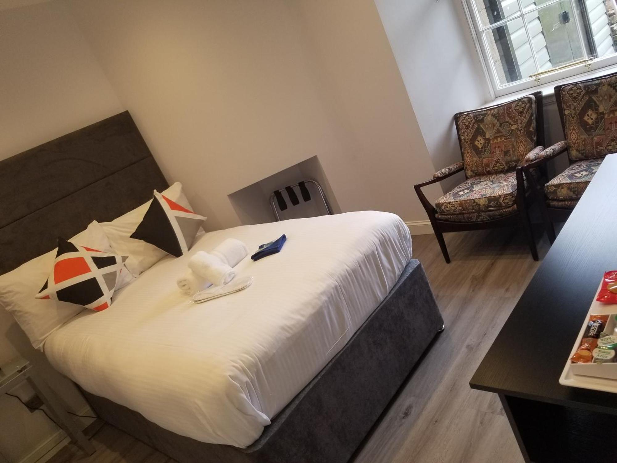 Mayfield Suites EDI Exteriér fotografie