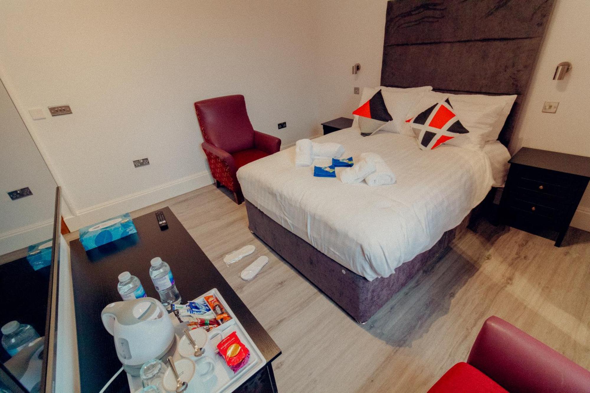 Mayfield Suites EDI Exteriér fotografie