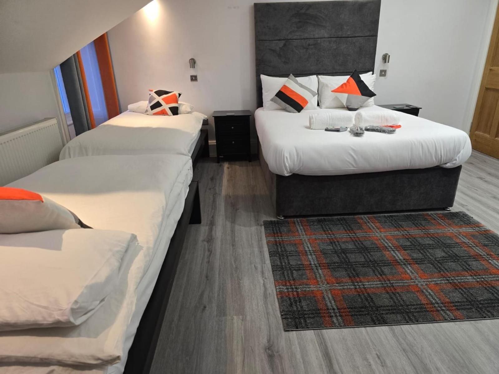 Mayfield Suites EDI Exteriér fotografie